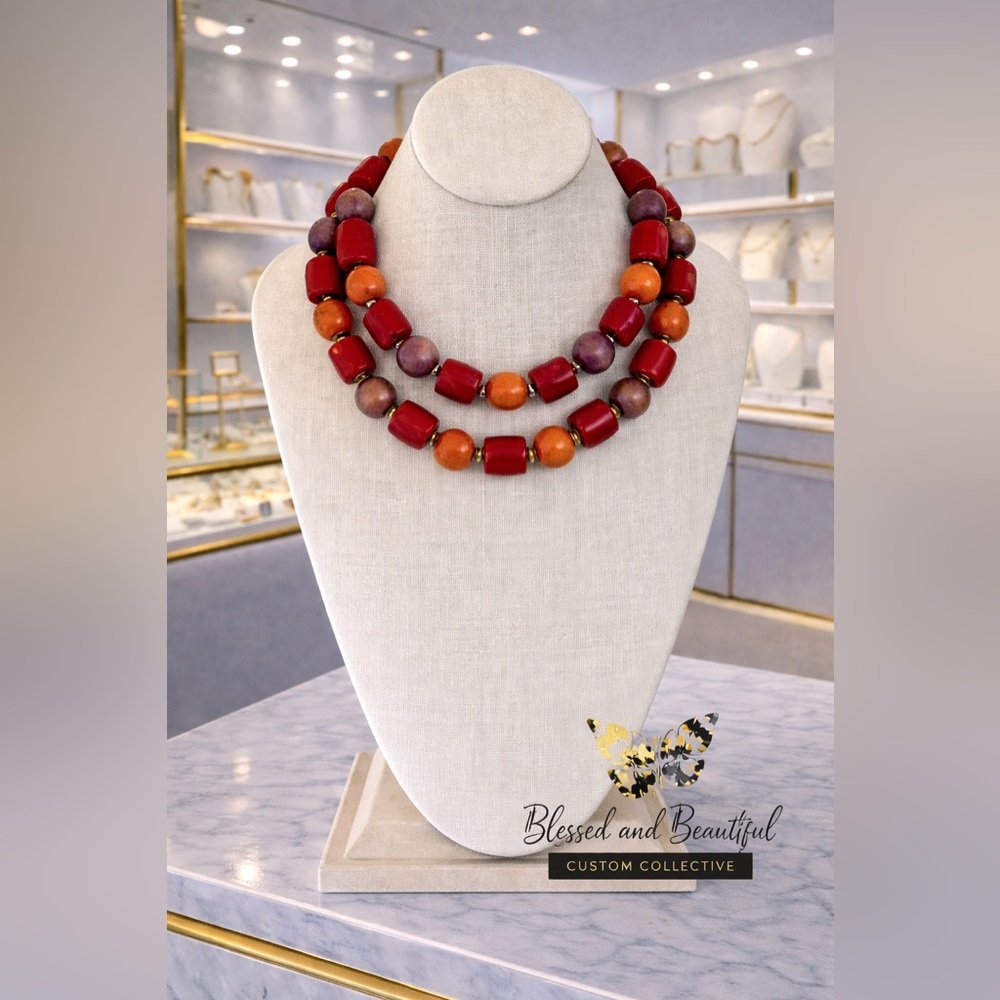 Elegant Red and Orange Beaded Necklace